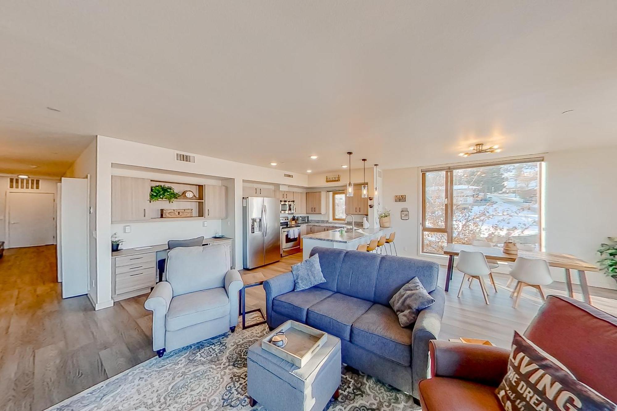 Chelan Resort Suites: Comfort By The Lake #201 מראה חיצוני תמונה